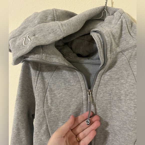 Lululemon Scuba Hoodie Light Cotton Fleece Medium Gray Women’s Size 6 Zip Jacket - Picture 9 of 12